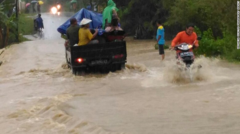 35killedinindonesianfloods